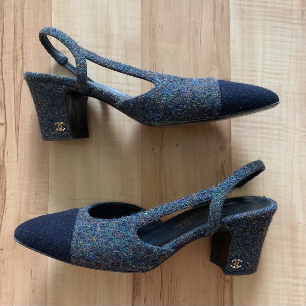 CHANEL Cc Coco Slingback